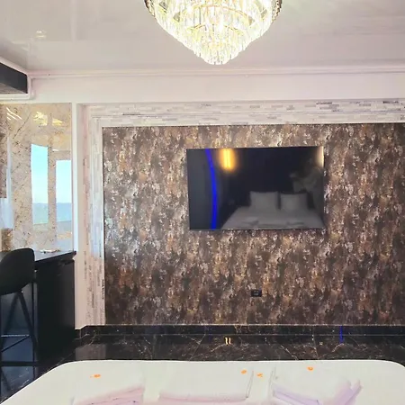 Red La Mare * Năvodari